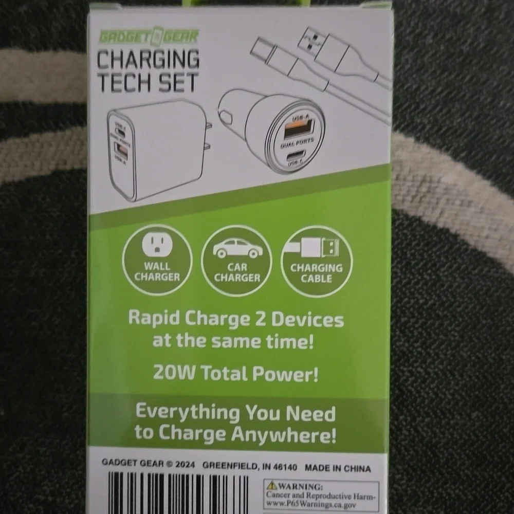 Gadget Gear Rebel Girl Car Wall Cable Charger usb-c usb -a 3ft cable 20 watt